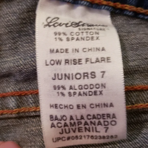Levi Strauss juniors 7 medium wash low rise flare - Picture 5 of 9